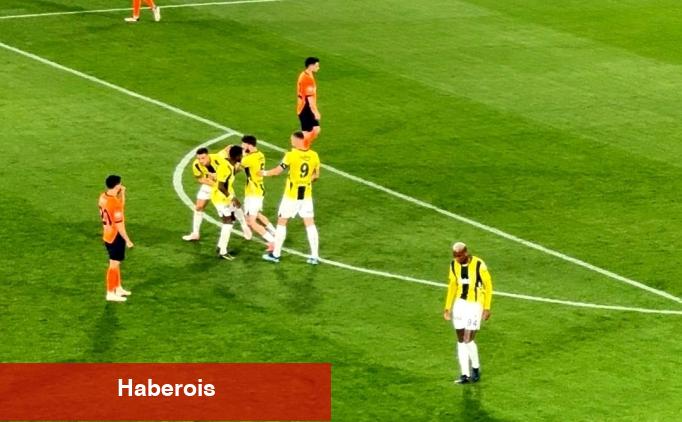 Fenerbahçe'de gerginlik: Talisca - Tadic - Haberois Fenerbahçe'de gerginlik: Talisca - Tadic