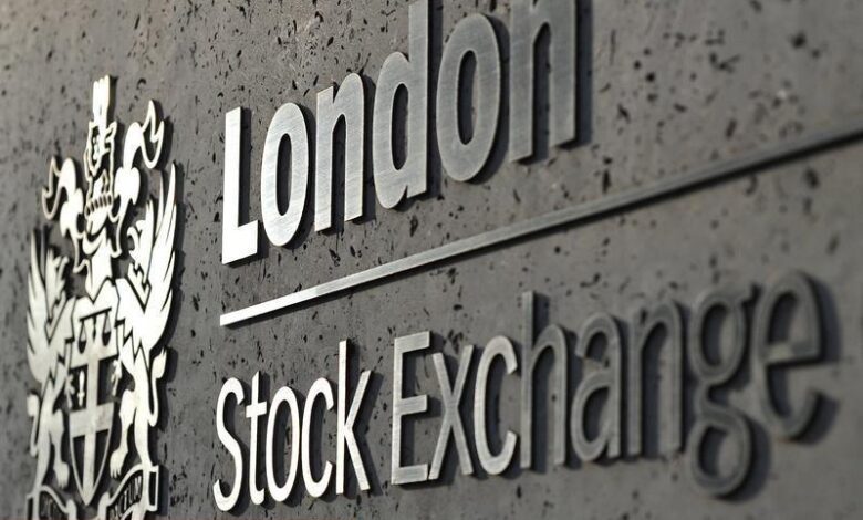 FTSE 100 bugün: ABD mahkemesi Trump’ın tarifelerini engelledikten sonra yükselişle açıldı - Haberois FTSE 100 bugün: ABD mahkemesi Trump’ın tarifelerini engelledikten sonra yükselişle açıldı