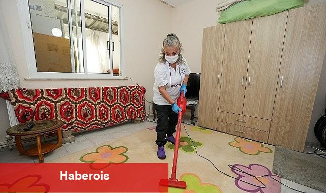 Gaziemir Belediyesi'nden 98 haneye paklık hizmeti