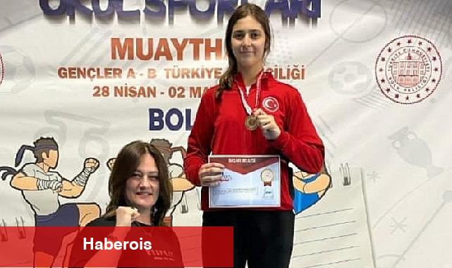 Gölcük'ten bir Türkiye Şampiyonu daha çıktı - Haberois Gölcük'ten bir Türkiye Şampiyonu daha çıktı