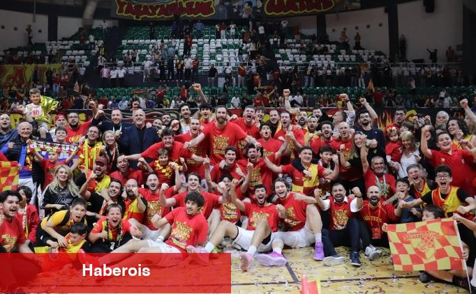 Göztepe'ye 100'üncü yılda üçüncü kupa - Haberois Göztepe'ye 100'üncü yılda üçüncü kupa