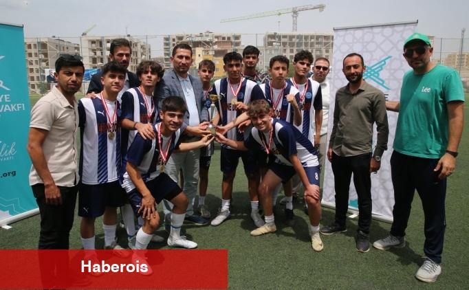Hatay'da düzenlenen TÜGVA GençLig Futbol Turnuvası tamamlandı - Haberois Hatay'da düzenlenen TÜGVA GençLig Futbol Turnuvası tamamlandı