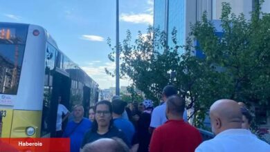 İstanbul'da özel halk otobüsleri kontak kapattı! Toplu ulaşım aksıyor!