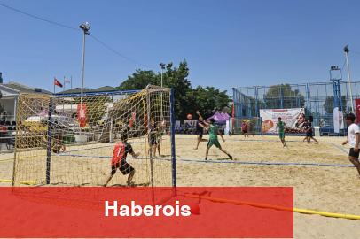 İzmir'de Atatürk’ün gençleri Büyükşehir'in şenliğinde buluştu