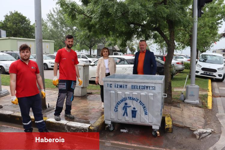 İzmit Belediyesi'nde etraf hamlesi!