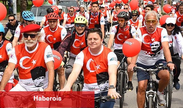 Kadıköy'de 19 Mayıs Coşkusu - Haberois Kadıköy'de 19 Mayıs Coşkusu