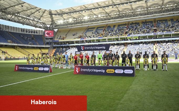 Kadıköy'de tribünler boş, yansılar dolu! - Haberois Kadıköy'de tribünler boş, yansılar dolu!