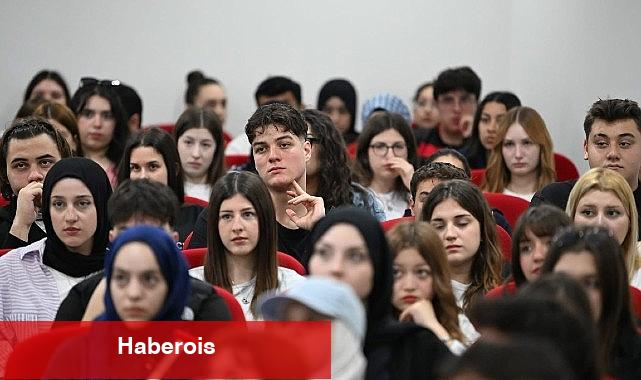 Kocaman Gençlerle Birlikte - Haberois Kocaman Gençlerle Birlikte
