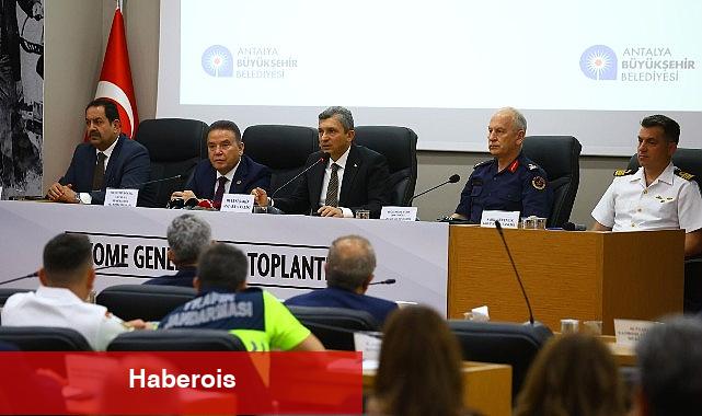 Lider Böcek; 'Ulaşım Master Planını yıl sonuna kadar tamamlayacağız' - Haberois Lider Böcek; 'Ulaşım Master Planını yıl sonuna kadar tamamlayacağız'