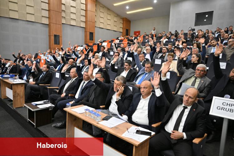 Lider Zeyrek: “Görevde olduğum surece 2 ton su, 1 TL olacak” - Haberois Lider Zeyrek: “Görevde olduğum surece 2 ton su, 1 TL olacak”