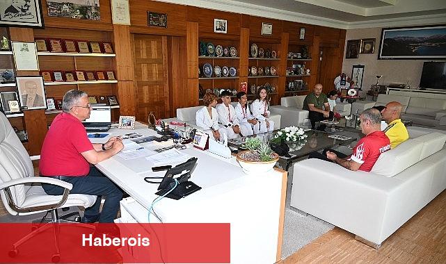 Manisa'da Pedallar Etraf için Çevrildi