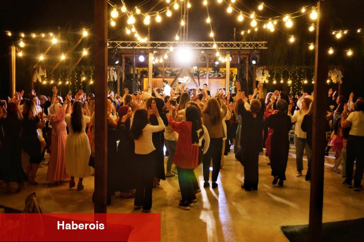 Mehmet Çevik’le Bahçe Müstesna’da cümbüş tavan yaptı - Haberois Mehmet Çevik’le Bahçe Müstesna’da cümbüş tavan yaptı