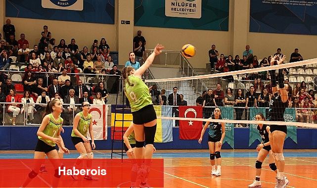 Memleketler arası Spor Şenlikleri'ne harika final - Haberois Memleketler arası Spor Şenlikleri'ne harika final