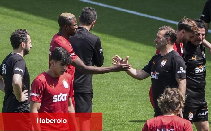 Okan Buruk'tan taraftarı heyecanlandıran Osimhen açıklaması