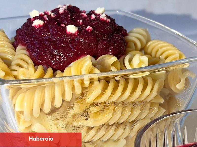Pancar Sapından Pesto Sos