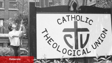 Papa Leo'nun sınıf arkadaşları, kadınlara yönelik protesto ile kiliseyi çekti - Haberois Papa Leo'nun sınıf arkadaşları, kadınlara yönelik protesto ile kiliseyi çekti
