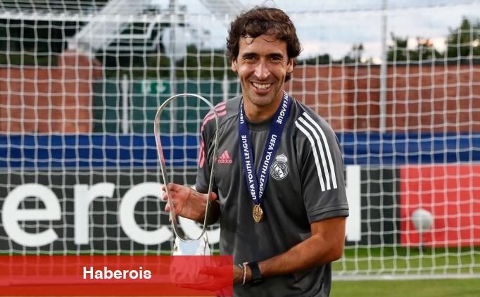 Real Madrid'de Raul ile yollar ayrıldı