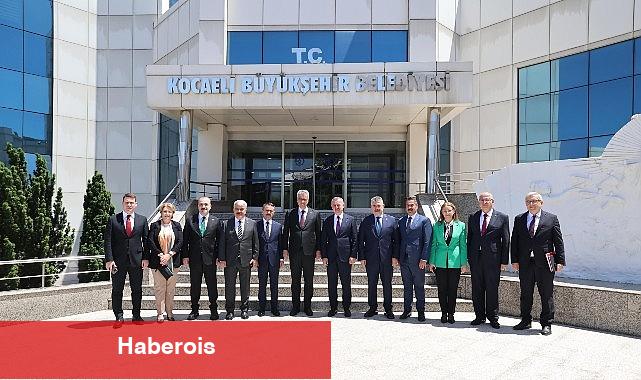 Sağlık Bakanı Memişoğlu'ndan Başkan Büyükakın'a teşekkür