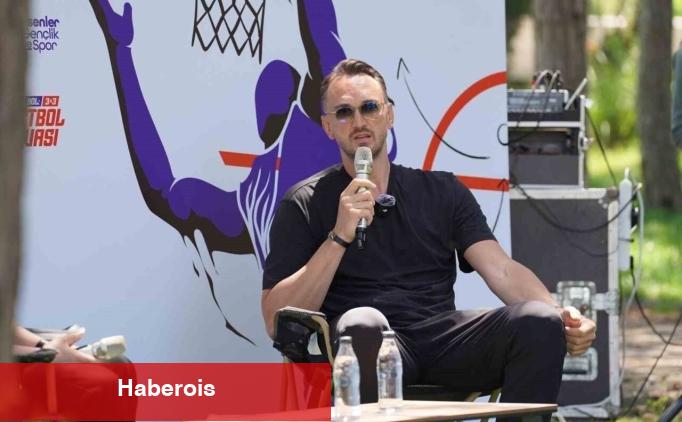 Semih Erden, gençlerle 19 Mayıs şenliği için buluştu - Haberois Semih Erden, gençlerle 19 Mayıs şenliği için buluştu