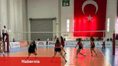 Şenlik Voleybol'da birinci mükafatlar verildi
