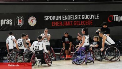 Tekerlekli sandalyeliler potada dostluk maçında buluştu