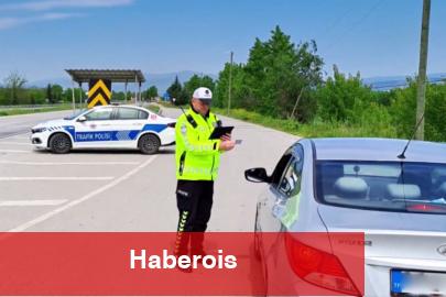 Trafik kontrollerinde rekor! 496 bin araca ceza kesildi! - Haberois Trafik kontrollerinde rekor! 496 bin araca ceza kesildi!