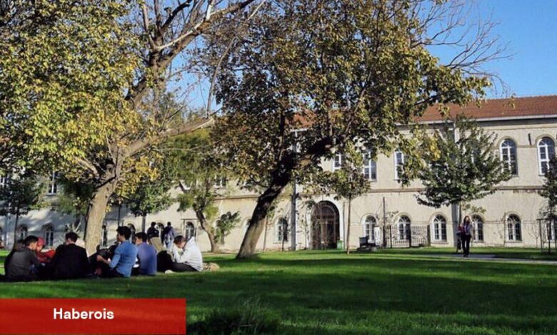 Türkiye'de 25-34 yaş kümesinin yüzde 45'i üniversite mezunu