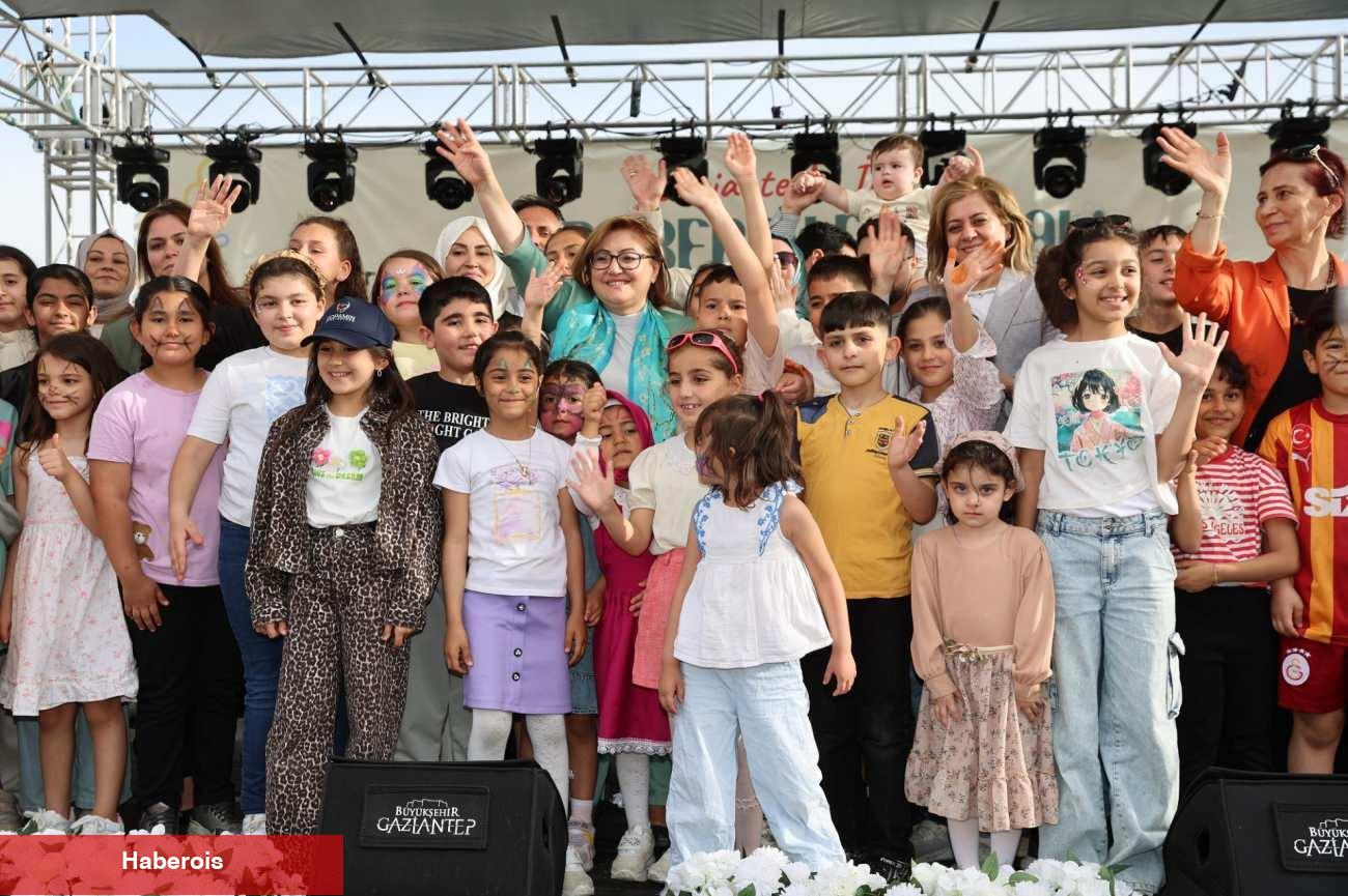 Türkiye’nin birinci Anne-Bebek şenliği tamamlandı: Renkli anlar dolu dolu yaşandı
