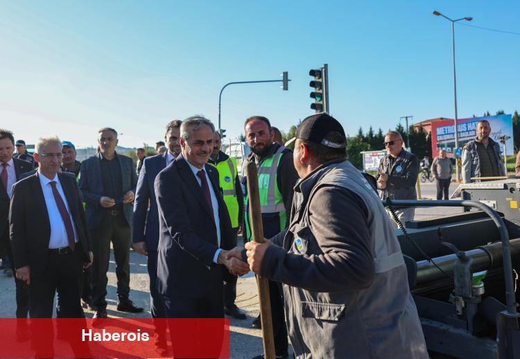 ‘Türkiye’nin ikinci metrobüs kenti Sakarya’ oluyor: Asfalt başladı