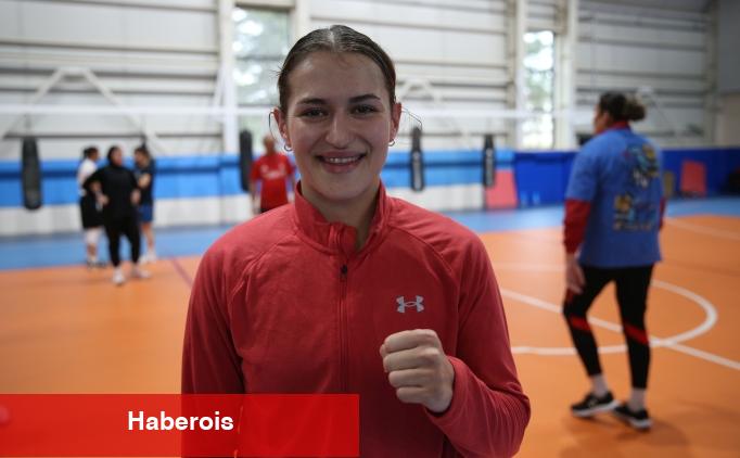 Ulusal boksör Esra'nın amacı tüm turnuvalarda altın madalya - Haberois Ulusal boksör Esra'nın amacı tüm turnuvalarda altın madalya