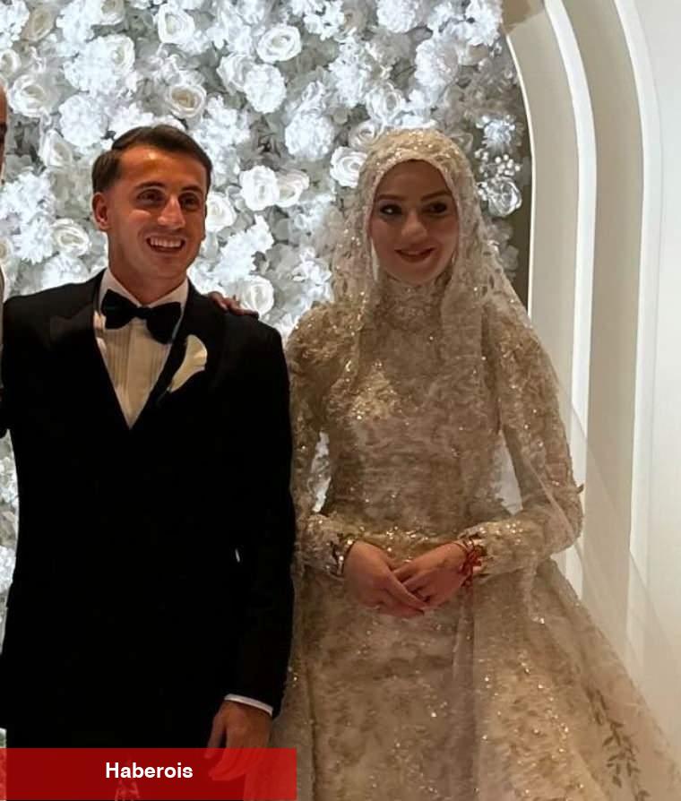 Ulusal futbolcu Kerem Aktürkoğlu evlendi