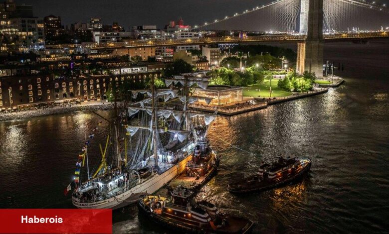 Yanlış yöne giden yelkenli gemi