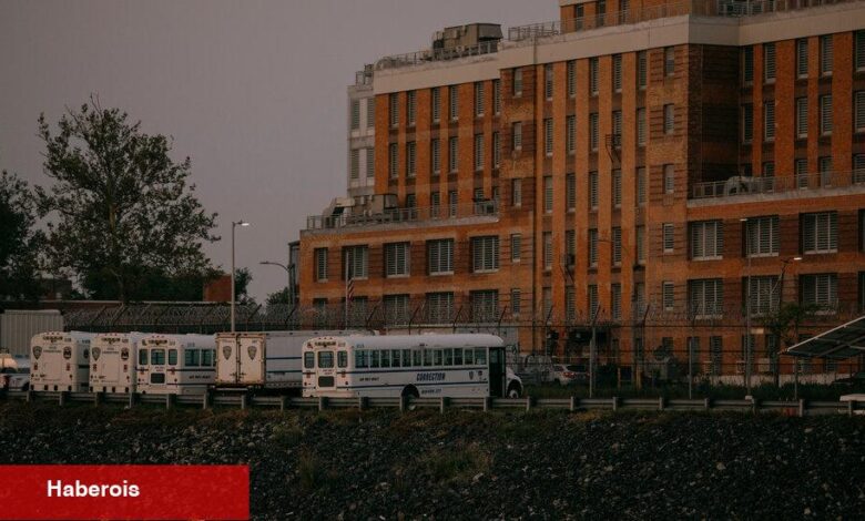 Yargıç, ölümcül Rikers Island Hapishanesini devralması için yetkiliyi atar
