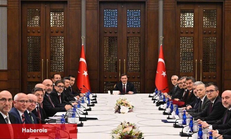 Yılmaz metal sektörü temsilcileriyle görüştü