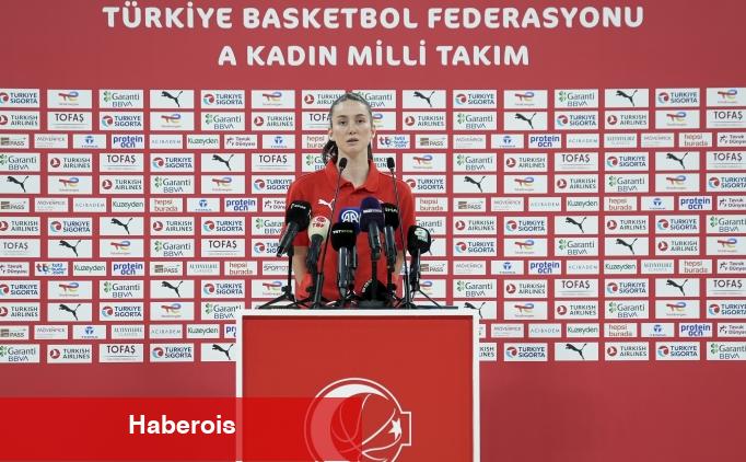 A Ulusal Bayan Basketbol Ekibi'nde medya günü aktifliği düzenlendi