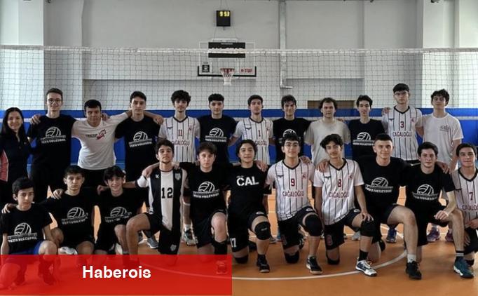 Akademik başarısıyla ön plandaki Vefa Lisesi, erkek voleybolunda da argümanlı