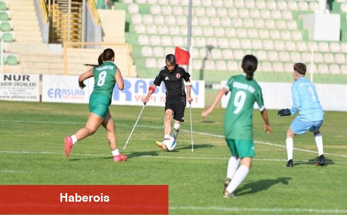 Ampute A Ulusal Grubu, Kırşehir Bayan Futbol Grubu ile karşılaştı