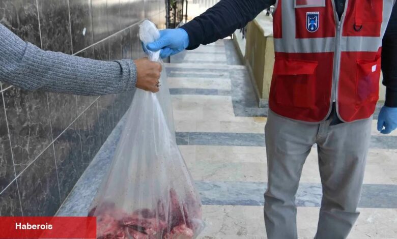 Ankara'da 3 tondan fazla et dağıtıldı