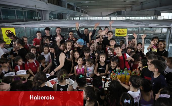 Avrupa şampiyonu Adem Asil'e İzmir'de özel karşılama - Haberois Avrupa şampiyonu Adem Asil'e İzmir'de özel karşılama