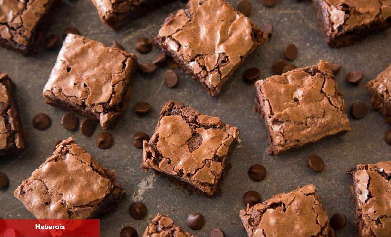 Azıcık ekleyerek browni lezzetini ikiye katlayın! İşte, gerçek browni tanımı