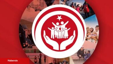 Bakanlıktan örnek yaklaşım... Panoya ziyan veren gençlerle sağduyulu tahlil - Haberois Bakanlıktan örnek yaklaşım... Panoya ziyan veren gençlerle sağduyulu tahlil