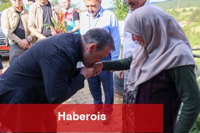 Bilecik Valisi, Şehit Sedat Çakır’ın ailesini ziyaret etti