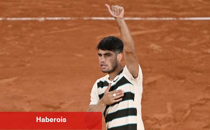 Carlos Alcaraz, yarı finale çıkan isim oldu! - Haberois Carlos Alcaraz, yarı finale çıkan isim oldu!