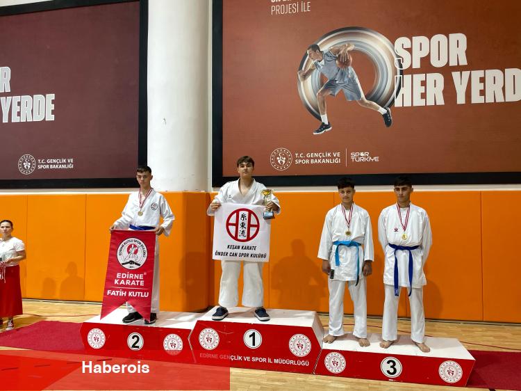 Edirne İl Karate Şampiyonası’nda 16 madalya ile büyük başarı!