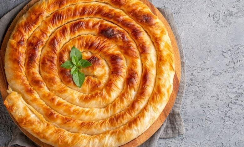 El Açması Patlıcanlı Börek Tarifi