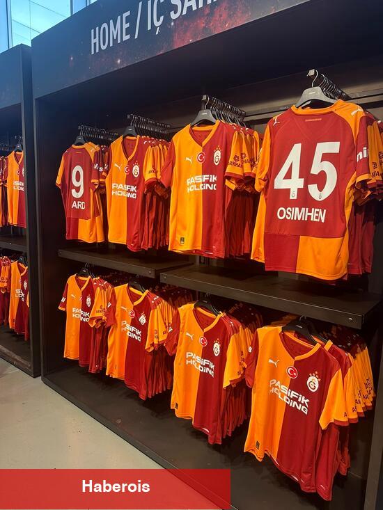 Galatasaray'da Osimhen forması da satışta!