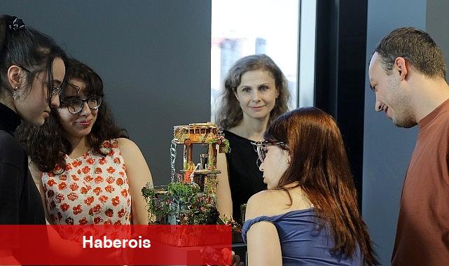 Geri dönüşümden sanata: Diorama standı