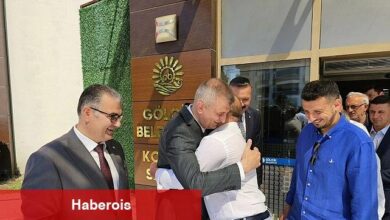 Gölcük Kent Bayramlaşmasında Bir Ortaya Geldi - Haberois Gölcük Kent Bayramlaşmasında Bir Ortaya Geldi