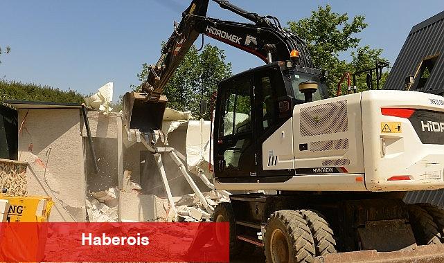 Hasanağa'da kaçak villalar yıkıldı - Haberois Hasanağa'da kaçak villalar yıkıldı