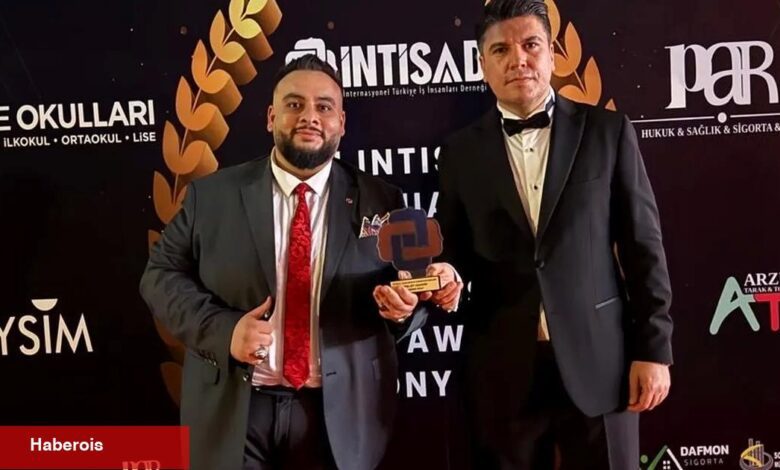 İş insanı Alioğlu’na İNTİSAD’dan muvaffakiyet mükafatı - Haberois İş insanı Alioğlu’na İNTİSAD’dan muvaffakiyet mükafatı
